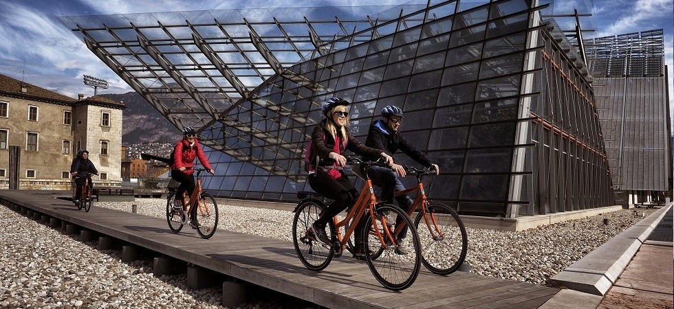 Around Trento'' e Tridentum tour'', due nuove proposte autunnali per scoprire il capoluogo in sella all'e-bike
